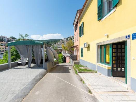 Apartmani Ella Rabac Exterior foto